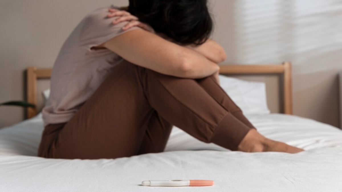 Miscarriage symptoms: Doctor explains 6 major signs, causes and prevention tips